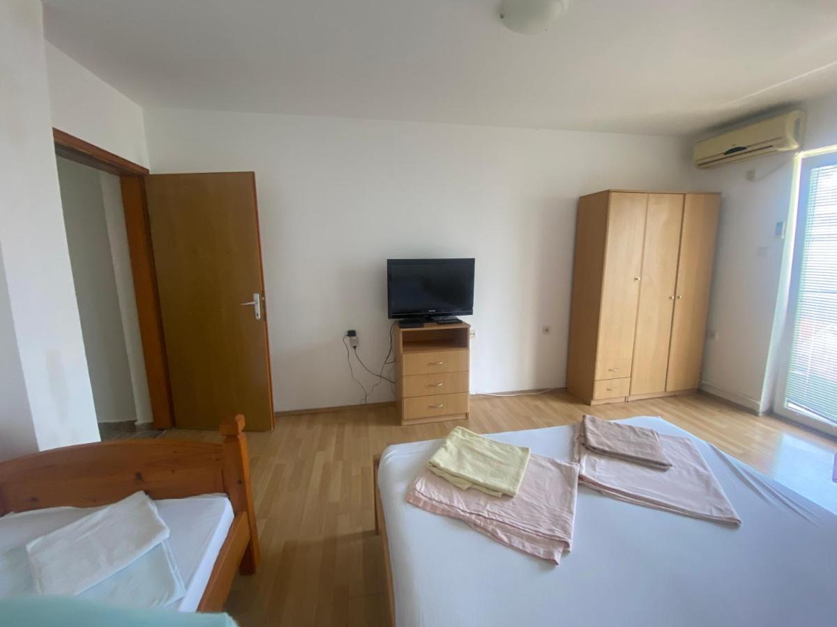 Apartments Djuricic Kotor Exterior foto